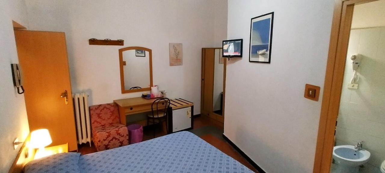 Hotel Major Cenova Dış mekan fotoğraf