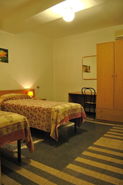 Hotel Major Cenova Dış mekan fotoğraf