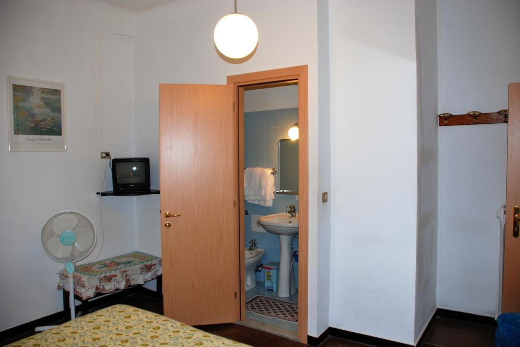 Hotel Major Cenova Dış mekan fotoğraf