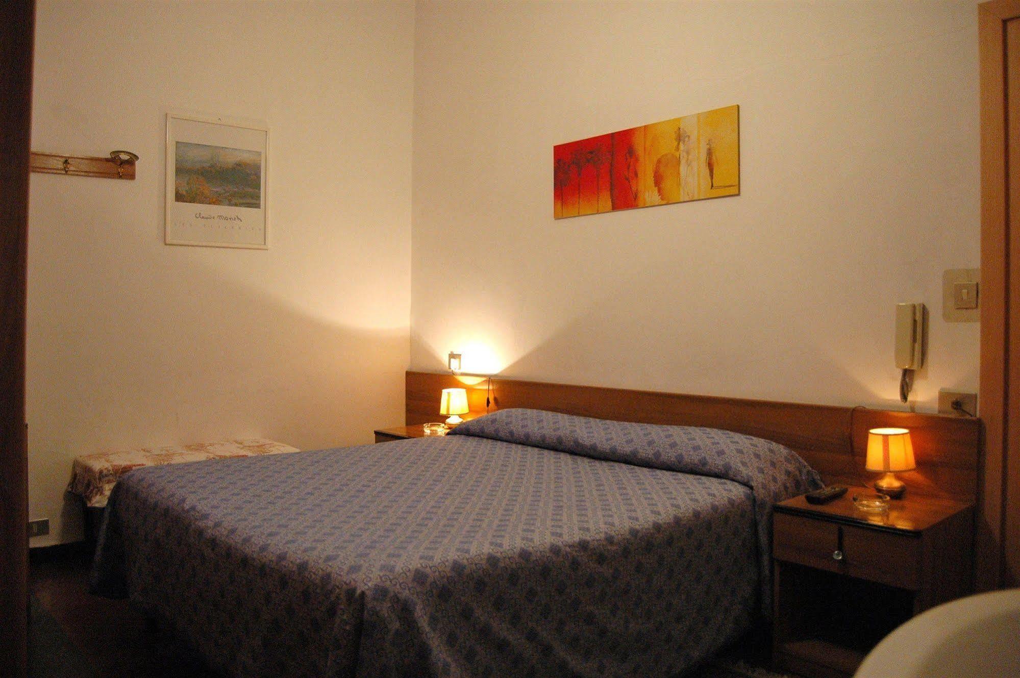 Hotel Major Cenova Dış mekan fotoğraf